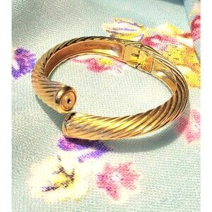 90s Joan Rivers Classic Interchangeable Cap Gold Tone TwistedRope Clamp Bracelet